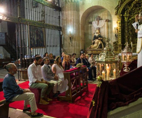 La toccante cerimonia